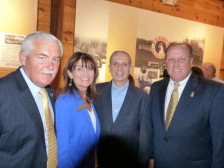 Jewish Heritage Museum Exhibit with Barone DElia mayor and assemblyman-web